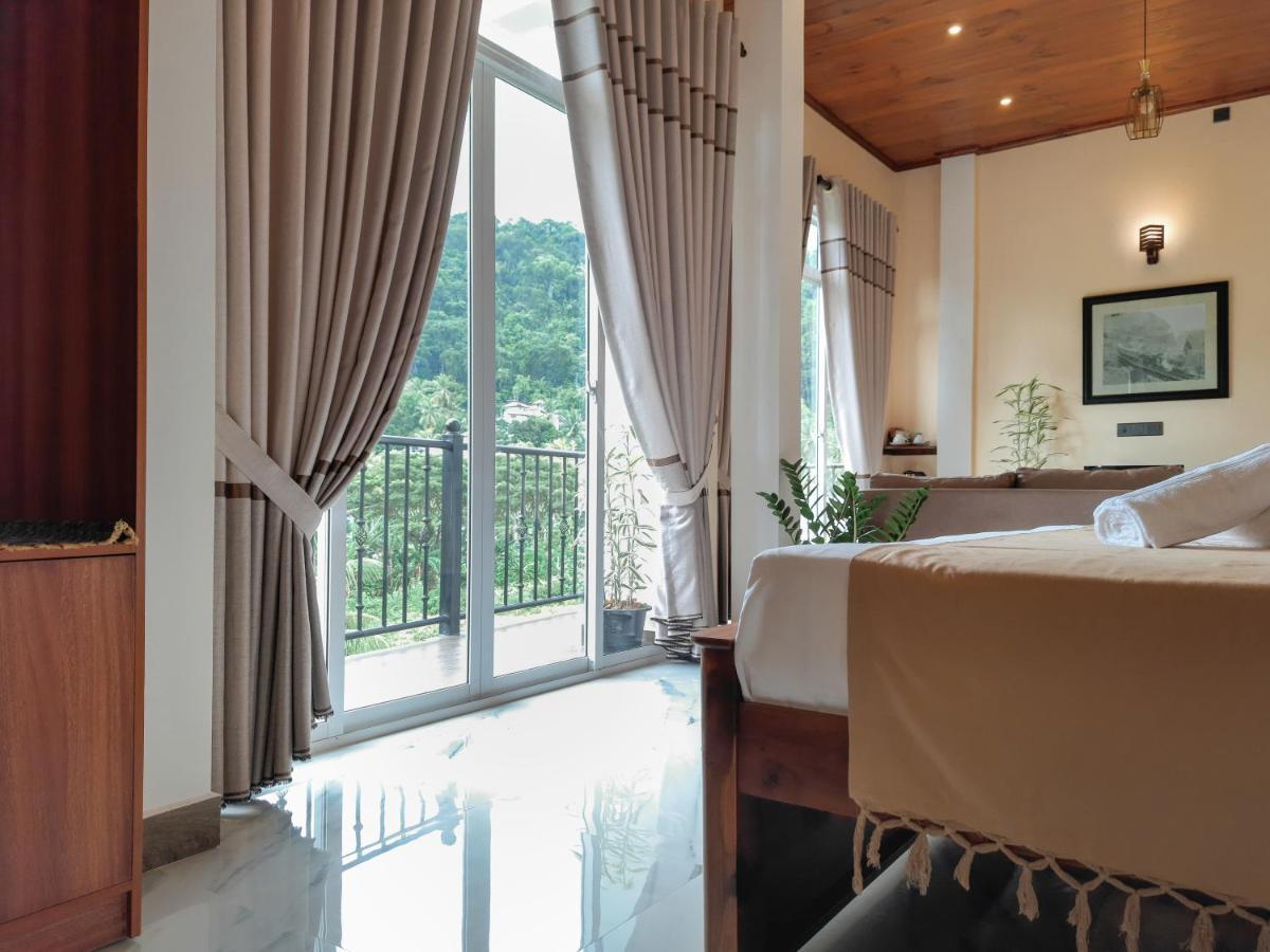 Tranquil Quarter Hotel Kandy Buitenkant foto